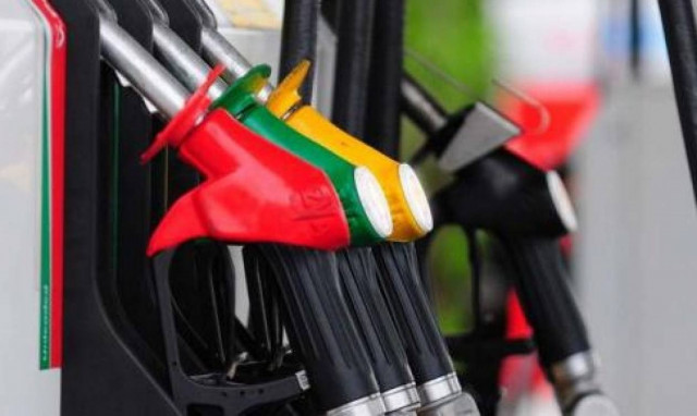 Αντίθετη η ΠΟΠΕΚ στην επιβολή φόρου στις τραπεζικές συναλλαγές