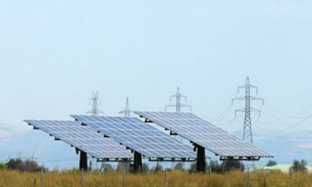 Προσφυγή κατά της διακοψιμότητας από τους παραγωγούς ενέργειας μέσω φωτοβολταϊκών