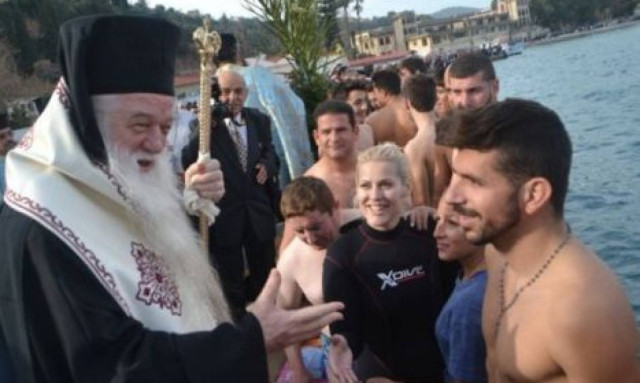 Καλαβρύτων Αμβρόσιος: Δεν είμαι τρελός, τον παριστάνω, προκειμένου να ακουστεί η φωνή της Εκκλησίας