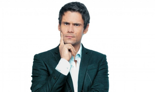 Δημόσια ερωτική εξομολόγηση γνωστής τραγουδίστριας σε Ουγγαρέζο: «Ήμουν ερωτευμένη μαζί σου αλλά...»