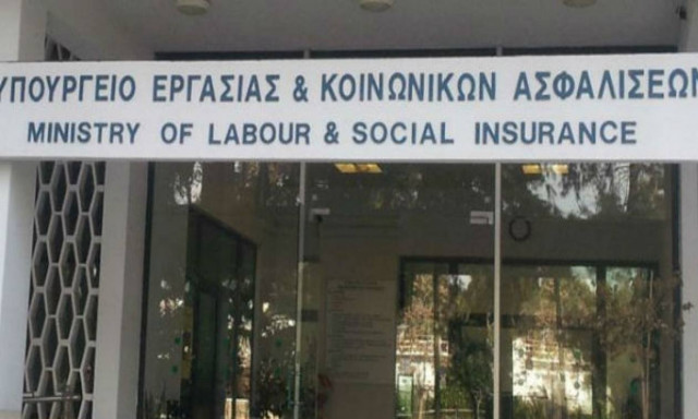 Διευκρινίσεις Κατρούγκαλου για τις εισφορές των ελευθέρων επαγγελματιών