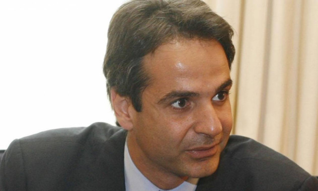 Αιχμές Μητσοτάκη κατά Τσίπρα επειδή δεν φοράει γραβάτες