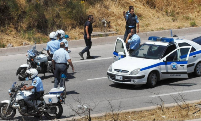 Ανθρωποκυνηγητό για τον συζυγοκτόνο που άρπαξε το παιδί του και εξαφανίστηκε