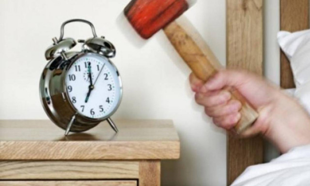 Το βίντεο που κάνει θραύση: Ξύπνησε και άρχισε να τσιρίζει! Τι συνέβη;