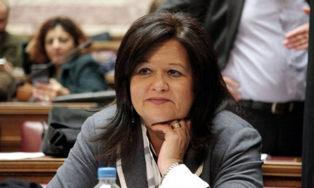 Καφαντάρη για το διορισμό του συζύγου της: Αναγνωρίστηκε η πορεία του από τον υπουργό