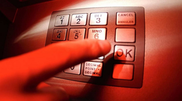 Capital controls: Πόσα περισσότερα χρήματα θα μπόρειτε να σηκώσετε