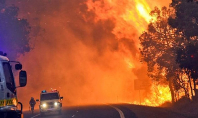 Several missing after Australia bushfire