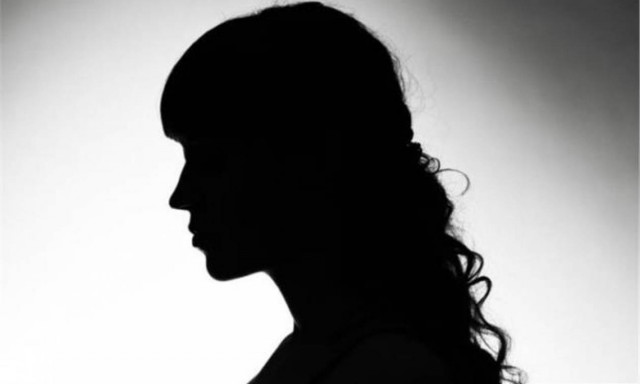 Αυτή είναι η γυναίκα που... έριξε τον Πούτιν (Video)