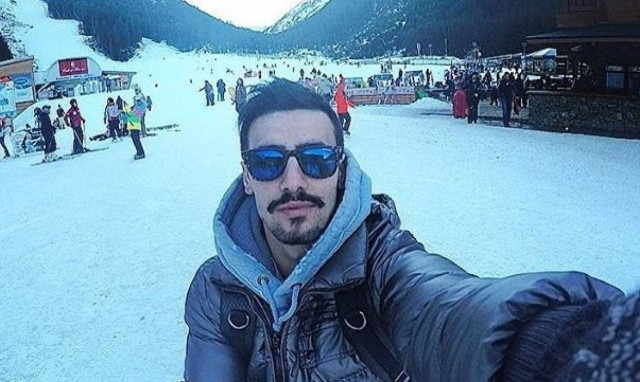 Τρελό - Η αστυνομία ψάχνει τον Κατίδη κι αυτός απαντάει στο Instagram