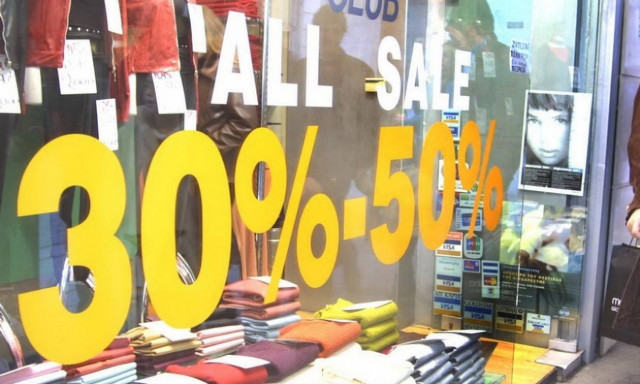 Ωράριο καταστημάτων: Σήμερα (11/1) αρχίζουν οι χειμερινές εκπτώσεις