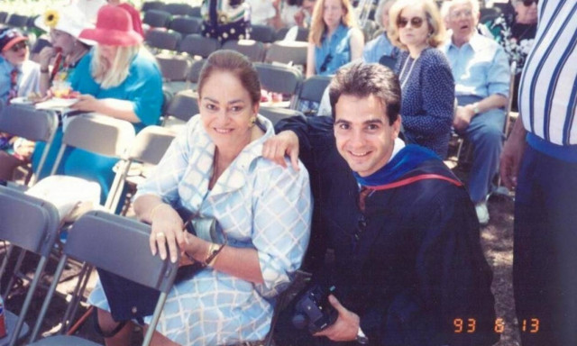 Εκλογές ΝΔ - Η συγκίνηση του Κυριάκου Μητσοτάκη: «Αφιερώνω τη νίκη στη μητέρα μου» (video)