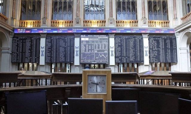 Μικρή άνοδος στην Ευρώπη