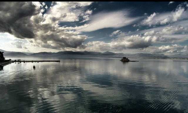 Χαλάει -προσωρινά - ο καιρός – Δείτε που θα βρέξει σήμερα Τετάρτη (pics)