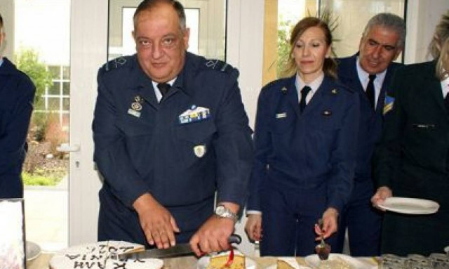 H Διοίκηση Αεροπορικής Εκπαίδευσης έκοψε την βασιλόπιτά της (pics)
