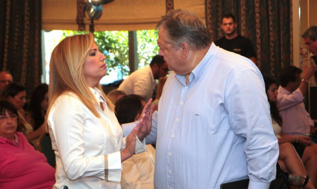 Σε τροχιά ρήξης Φώφη - Βενιζέλος για… τα μάτια του Κυριάκου!