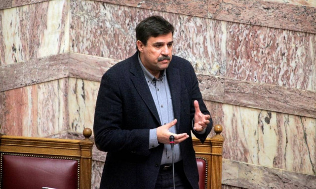 Ξανθός: Την επόμενη εβδομάδα το σ/ν για τους ανασφάλιστους στη Βουλή