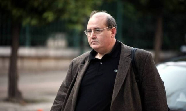 Φίλης: Δεν υπάρχει σχεδιασμός για επιβολή διδάκτρων στη δημόσια εκπαίδευση (vid)