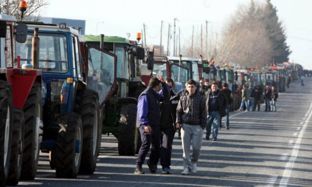 Πανελλήνια Συντονιστική Επιτροπή Αγροτών και Κτηνοτρόφων: Να οδηγήσουμε σε μπλάκ άουτ τη χώρα
