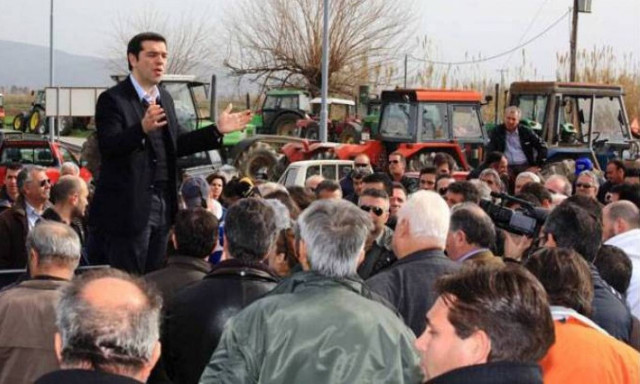 Αγροτικό: Τα μεγαλειώδη ψέματα του Τσίπρα για τους αγρότες (video)