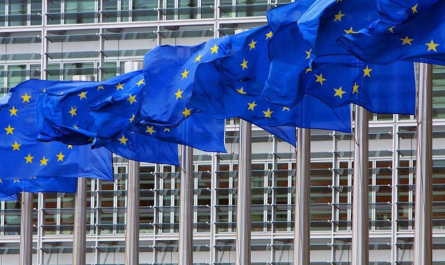 Υποχώρηση του ΑΕΠ στην Ελλάδα, αύξηση στην Ευρωζώνη