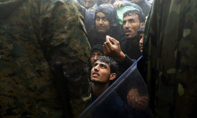 Αναβλήθηκε για τη Δευτέρα η συζήτηση για τη ρατσιστική απόφαση της Δανίας