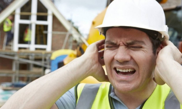 Ζάλη, ναυτία, κούραση: Μήπως σας αρρωσταίνουν οι θόρυβοι;