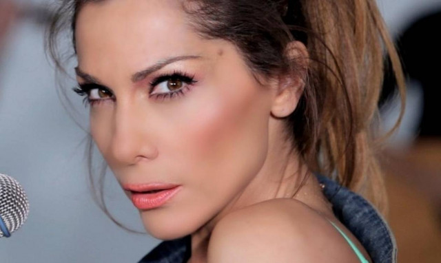 Παρασκήνιο Madwalk. Πώς η Βανδή «έφαγε» τη Ζέτα