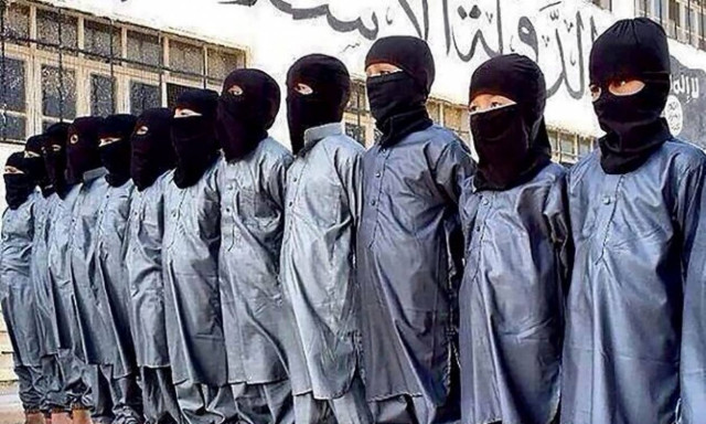 «Περίεργες» συλλήψεις τζιχαντιστών συνοδεία πολλών παιδιών στα σύνορα Τουρκίας – Συρίας