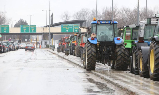 Νέα μπλόκα αγροτών σε Λακωνία και Αρκαδία