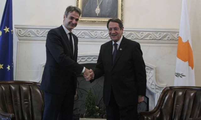 Κυπριακό και οικονομία στις επαφές Μητσοτάκη στην Κύπρο