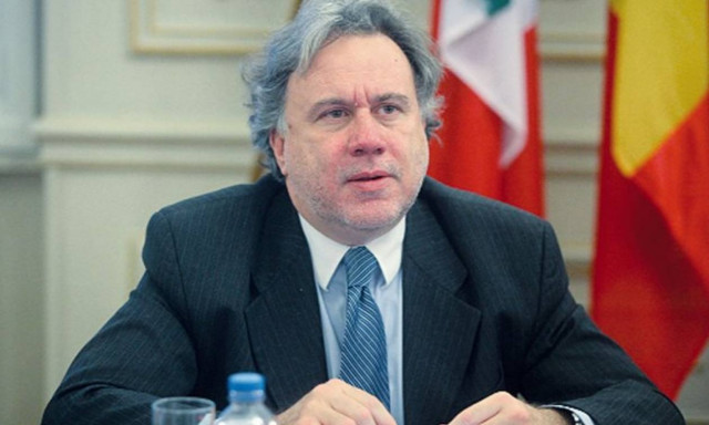 Κατρούγκαλος: Γραβάτα όλοι φοράνε και το μπλοκάκι και οι δικηγόροι με τα Armani