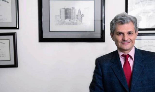 Καρκίνος ωοθηκών: Η σωστή χειρουργική στρατηγική μπορεί να σας θεραπεύσει