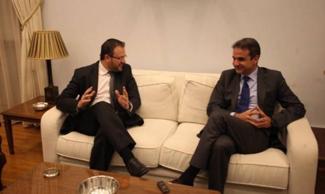 Συναινέσεις ζήτησε από τον πρόεδρο της ΔΗΜΑΡ ο Μητσοτάκης