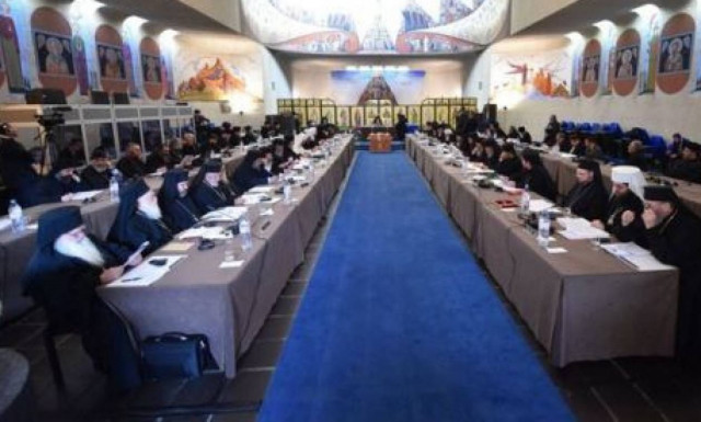 Στην Κρήτη τελικά η ιερά Σύνοδος