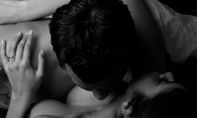 Έξι πράγματα που όλοι οι άνδρες θέλουν στο σεξ αλλά ντρέπονται να ζητήσουν