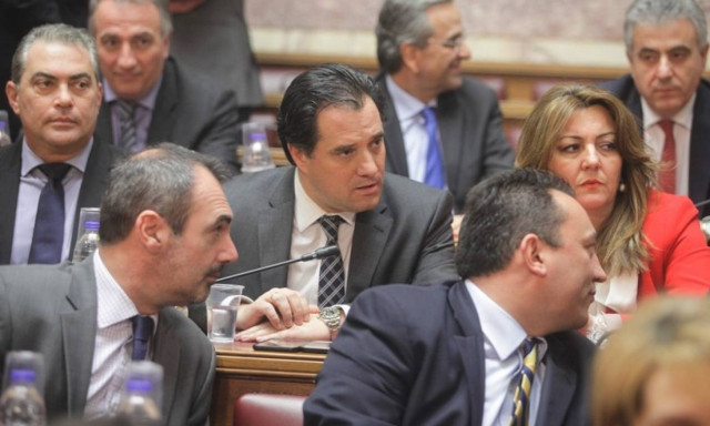 Βουλή: Άγρια αντιπαράθεση μεταξύ Άδωνι - Μπαλαούρα για την 17Ν