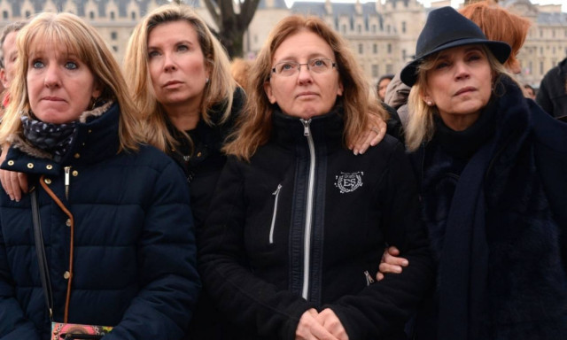 Ο Ολάντ καλείται να δώσει χάρη σε γυναίκα που δολοφόνησε το βίαιο σύζυγό της