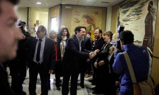 Λαϊκή Ενότητα για το Πέραμα: Να σε κάψω Γιάννη να σε αλείψω λάδι!