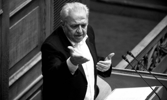 Φλαμπουράρης: Όσοι καταψηφίσουν το ασφαλιστικό έχουν την ηθική υποχρέωση να παραιτηθούν