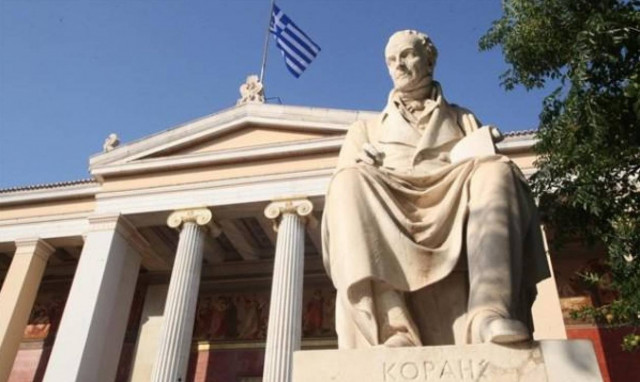 Τα πάνω… κάτω στην Παιδεία: Εισαγωγή στα ΑΕΙ χωρίς εξετάσεις και διπλό πρόγραμμα Σπουδών στα Λύκεια