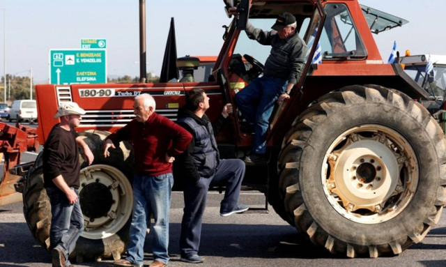 Προσοχή: Οι αγρότες κλείνουν τα διόδια Αφιδνών – Δείτε πότε και πόσο θα παραμείνουν κλειστά
