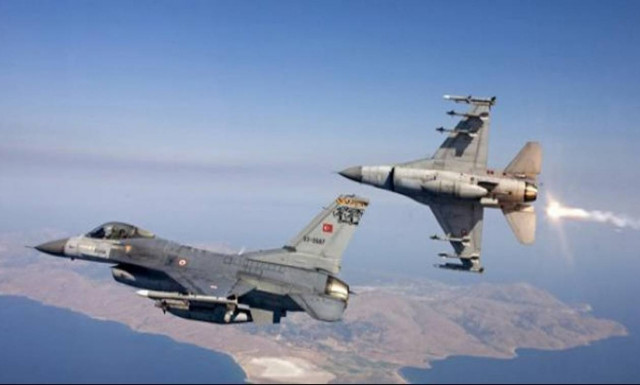 Εικονική αερομαχία ελληνικών - τουρκικών μαχητικών πάνω από το Αιγαίο