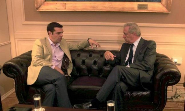 Τσίπρας σε Αβραμόπουλο για προσφυγικό: Η Ελλάδα δεν είναι στο εδώλιο του κατηγορουμένου