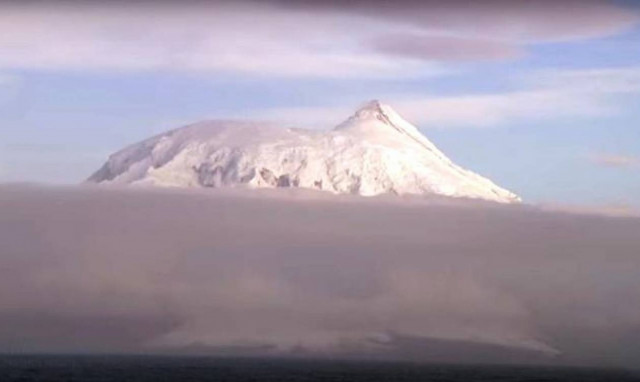 Σπάνιο βίντεο από έκρηξη ηφαιστείου στην Ανταρκτική