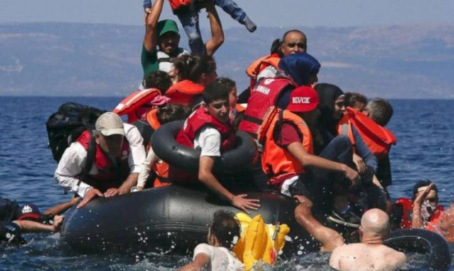 Το Λιμενικό διέσωσε 413 πρόσφυγες στο Αιγαίο – Δύο νέοι σταθμοί καταγραφής στη Μόρια