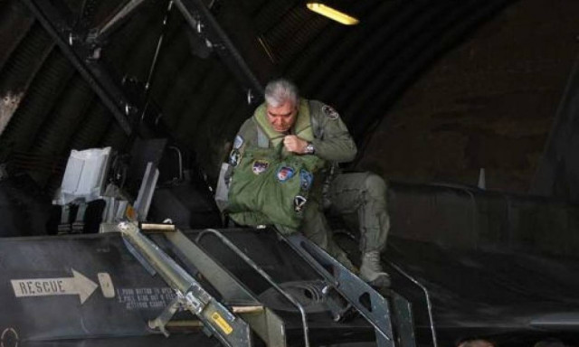 Επίσκεψη Αρχηγού ΓΕΑ στην 115ΠΜ (pics)