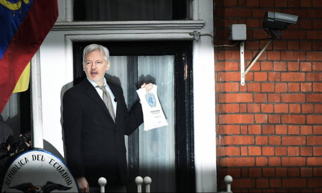 Τζούλιαν Ασάνζ: Η αλήθεια πάντα πονάει (vids)