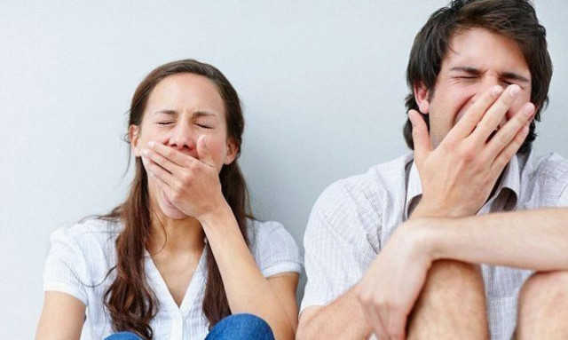 Το χασμουρητό είναι πιο κολλητικό στις γυναίκες παρά στους άνδρες