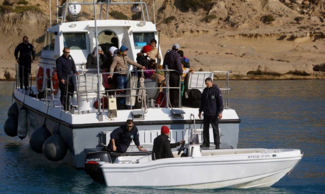 Έκθεση «βόμβα» της ΤτΕ: Τουλάχιστον 600 εκατ. ευρώ το κόστος του προσφυγικού για την Ελλάδα