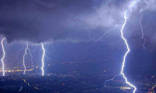 Καιρός: Έρχεται νέο κύμα κακοκαιρίας με καταιγίδες και χιόνια